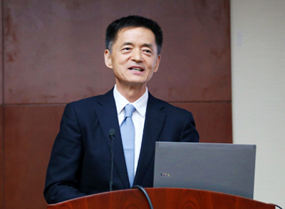 王建华在北京大学颁发演讲